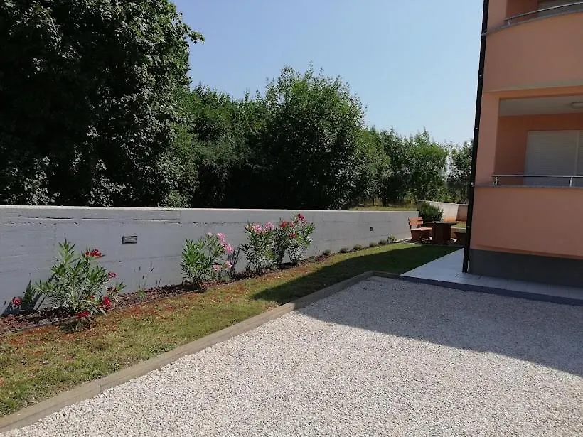 Apartments Oleander Lovrecica-Residence With Pool  Lovrečica