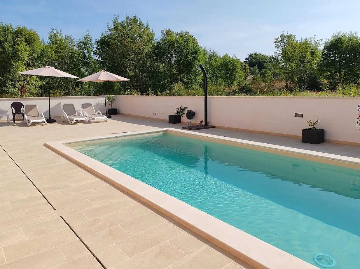 Apartments Oleander Lovrecica-Residence With Pool Lovrečica