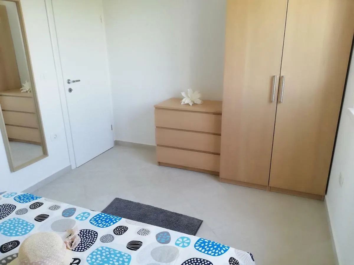 Apartments Oleander Lovrecica-Residence With Pool