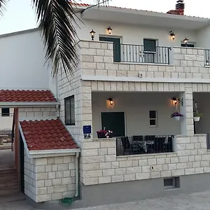 San , Slatine Chorvatsko